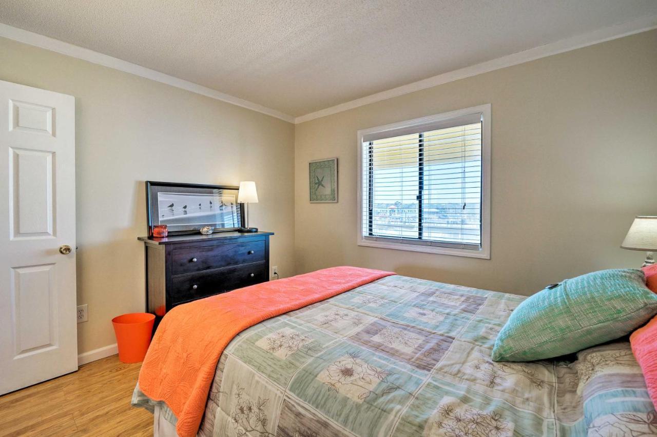 Breezy Beach Retreat With 180-Degree Ocean Views! Carolina Beach Exterior foto